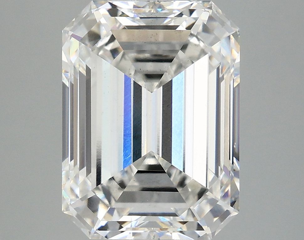 Lab-Grown Emerald Diamond - 4.82 Carats, F Color, VS2 Clarity - Certified by IGI - Report Number: LG670475233