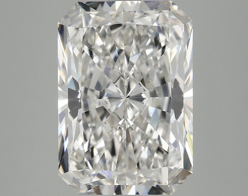 Lab-Grown Radiant Diamond - 4.1 Carats, F Color, VS2 Clarity - Certified by IGI - Report Number: LG692501655