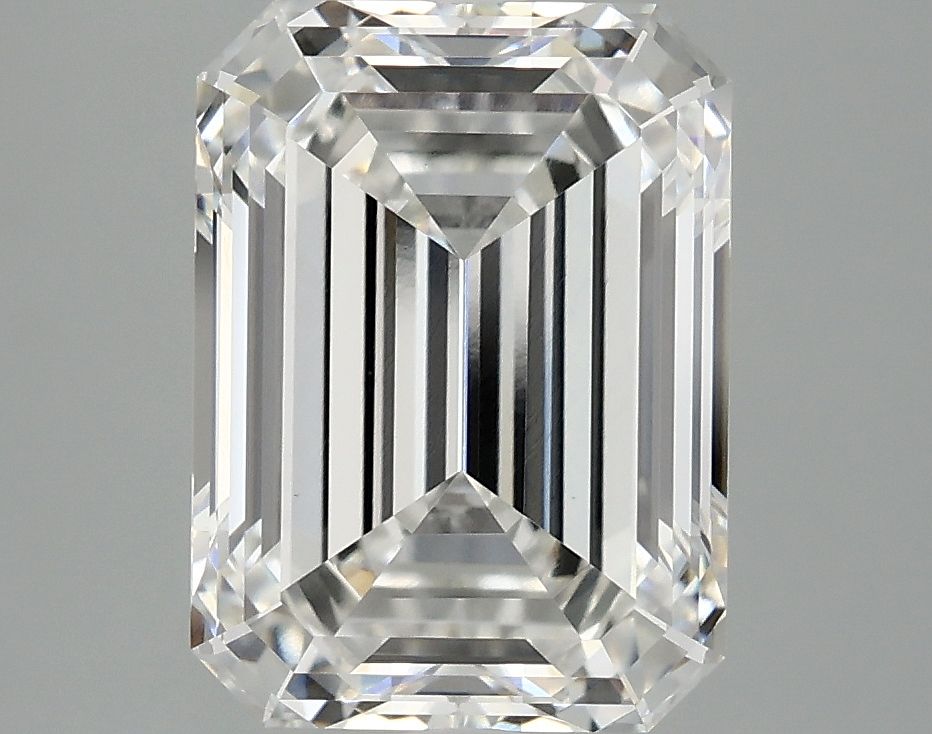 Lab-Grown Emerald Diamond - 4.04 Carats, F Color, VVS2 Clarity - Certified by IGI - Report Number: LG689579831