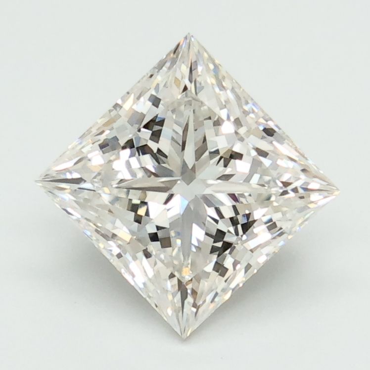 Lab-Grown Princess Diamond - 2.0 Carats, F Color, VVS2 Clarity - Certified by IGI - Report Number: LG680515302