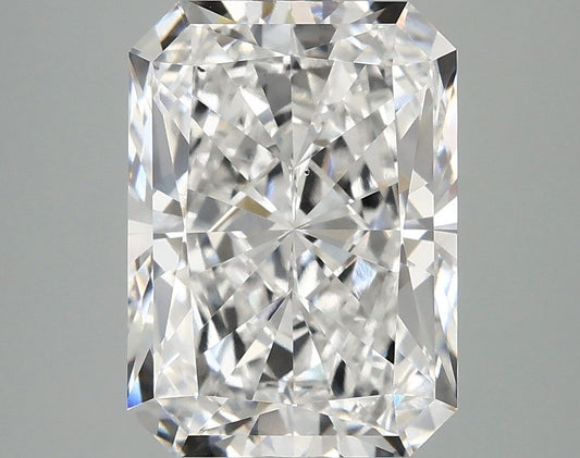 Lab-Grown Radiant Diamond - 4.68 Carats, E Color, VS2 Clarity - Certified by IGI - Report Number: LG690527112