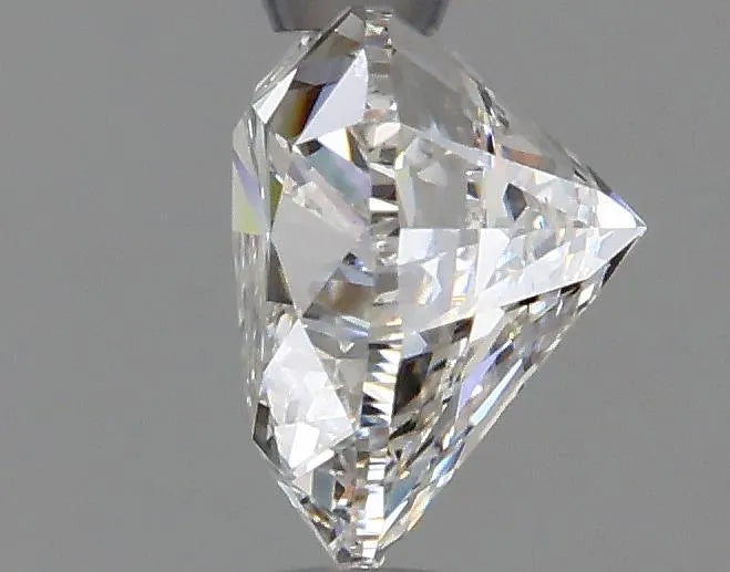 Lab-Grown Heart Diamond - 1.55 Carats, E Color, VS1 Clarity - Sustainable Luxury and Dazzling Brilliance-IGI·Certified
