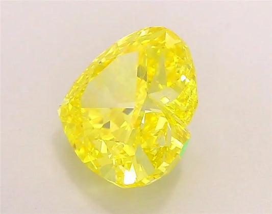 2,57 ct Herzförmiger, im Labor gezüchteter Diamant (Farbe: Fancy Vivid Yellow, Reinheit: VVS2, IGI-zertifiziert)