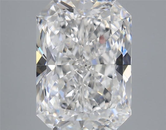 Lab-Grown Radiant Diamond - 4.07 Carats, F Color, VVS2 Clarity - Certified by IGI - Report Number: LG698551272