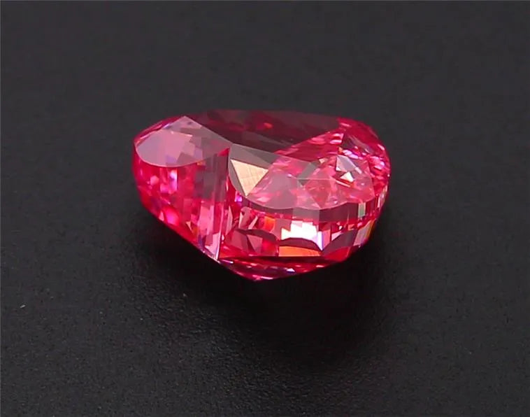 2.16ct Heart Lab Grown Diamond (Colour Fancy Vivid Pink, Clarity VS2, IGI Certified)