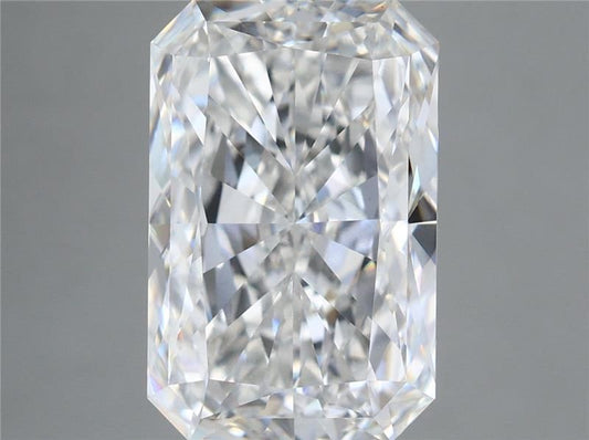 Lab-Grown Radiant Diamond - 7.0 Carats, F Color, VS1 Clarity - Certified by IGI - Report Number: LG689572841
