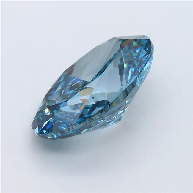 Lab-Grown Oval Diamond - 5.0 Carats, Fancy Vivid Blue Color, VS1 Clarity - Certified by IGI - Report Number: LG593370233