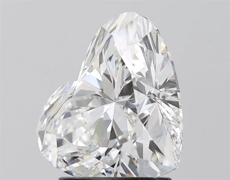 Lab-Grown Heart Diamond - 2.53 Carats, E Color, VS1 Clarity - Sustainable Luxury and Dazzling Brilliance-IGI·Certified