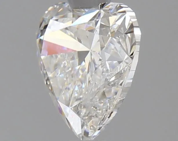 Lab-Grown Heart Diamond - 2 Carats, E Color, VS1 Clarity - Sustainable Luxury and Dazzling Brilliance-IGI·Certified