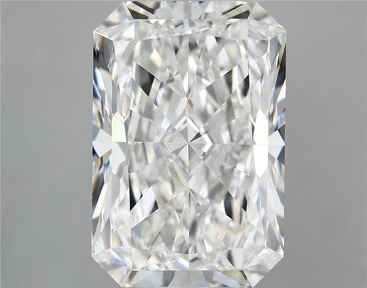 Lab-Grown Radiant Diamond - 8.01 Carats, E Color, VS1 Clarity - Certified by IGI - Report Number: LG680517516