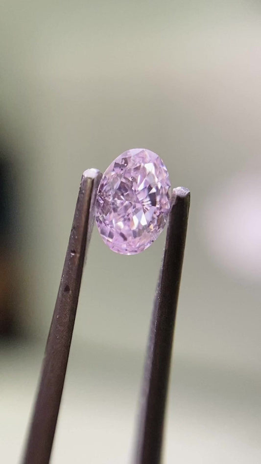 Oval 0.25ct Fancy Light Pink SI2 - Cut • GIA • 2458111045