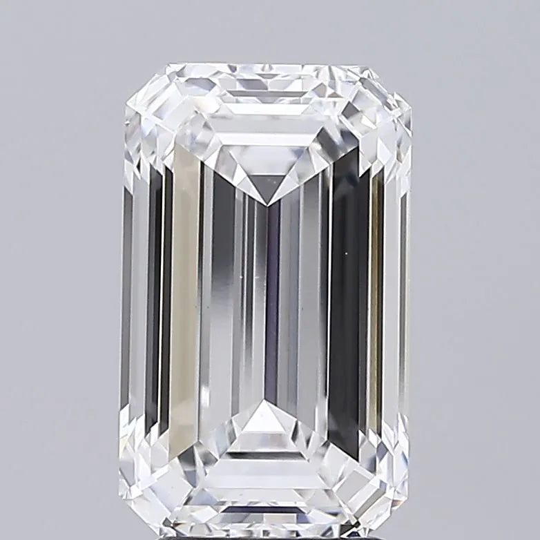 4.00ct Emerald Lab Grown Diamond (Colour E, Clarity VVS2, IGI Certified)