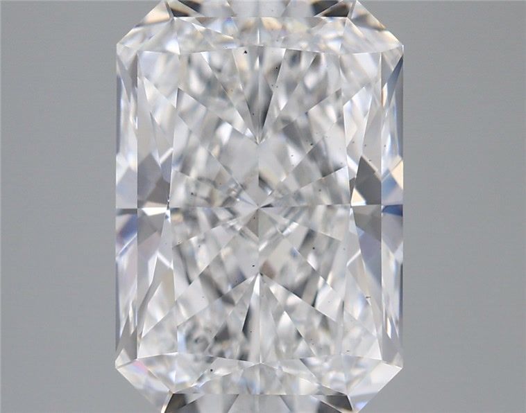 Lab-Grown Radiant Diamond - 3.6 Carats, D Color, VS2 Clarity - Certified by IGI - Report Number: LG669402798
