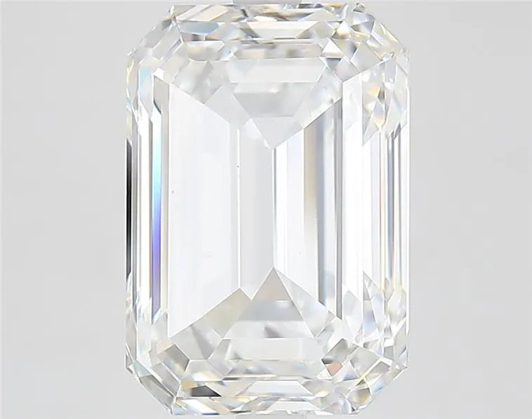 Lab-Grown Emerald Diamond - 7.11 Carats, E Color, VS1 Clarity - Sustainable Luxury and Dazzling Brilliance-IGI·Certified