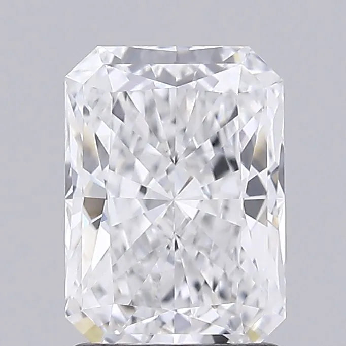 1.53ct Radiant Lab Grown Diamond (Colour D, Clarity VVS1, IGI Certified)