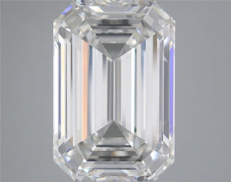 Lab-Grown Emerald Diamond - 7.07 Carats, F Color, VVS2 Clarity - Certified by IGI - Report Number: LG677503824