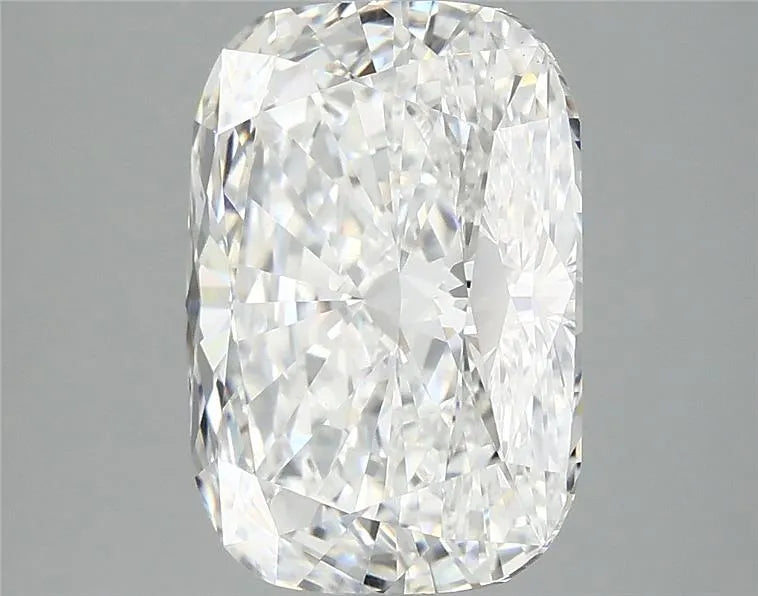 4.41ct Cushion brilliant Lab Grown Diamond (Colour E, Clarity VS1, IGI Certified)