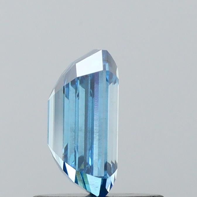 Lab-Grown Emerald Diamond - 0.76 Carats, Fancy Vivid Blue Color, SI1 Clarity - Certified by IGI - Report Number: LG593365744