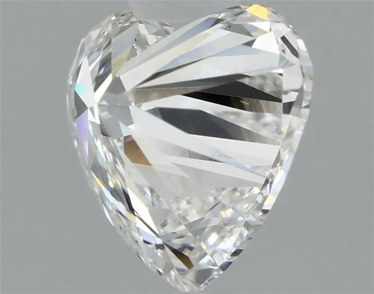 Lab-Grown Heart Diamond - 1.08 Carats, E Color, VS1 Clarity - Sustainable Luxury and Dazzling Brilliance-IGI·Certified