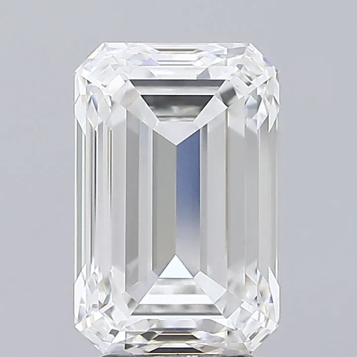 Diamant émeraude de 5,02 ct (couleur E, pureté VVS1, certifié IGI)