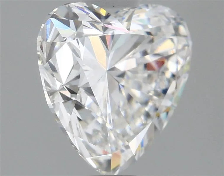 Lab-Grown Heart Diamond - 1.59 Carats, E Color, VS1 Clarity - Sustainable Luxury and Dazzling Brilliance-IGI·Certified