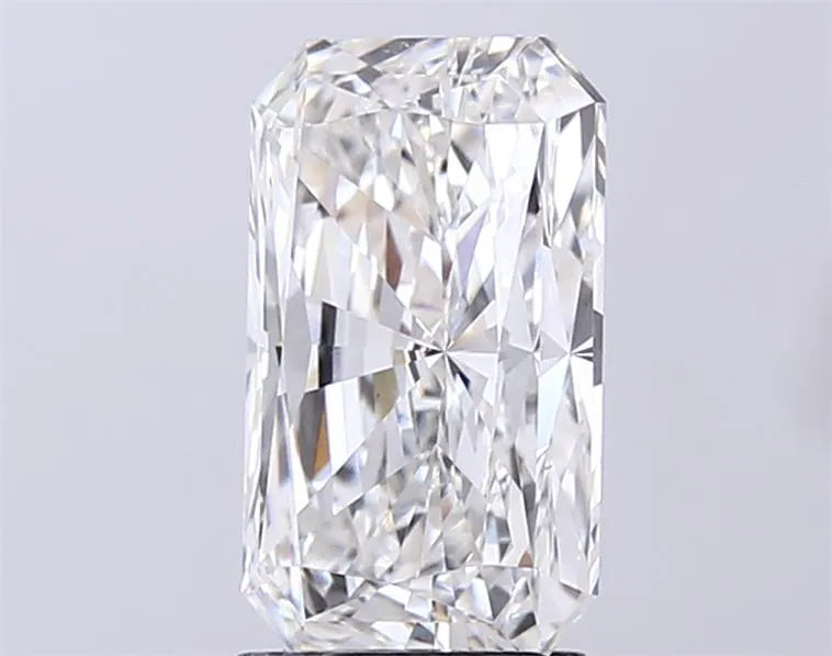 3.00ct Radiant Lab Grown Diamond (Colour F, Clarity VVS2, IGI Certified)