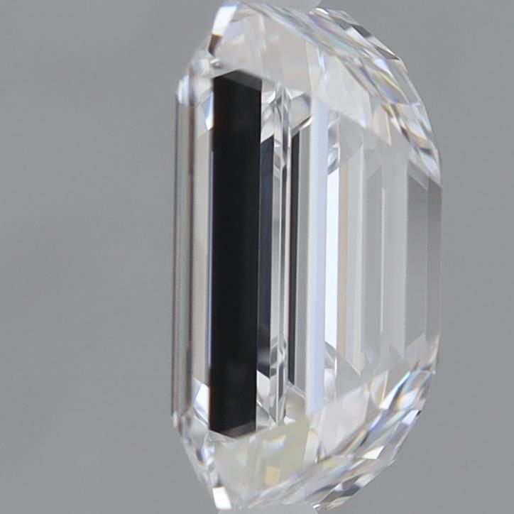 Lab-Grown Emerald Diamond - 1.0 Carats, E Color, VVS2 Clarity - Certified by IGI - Report Number: LG583301647
