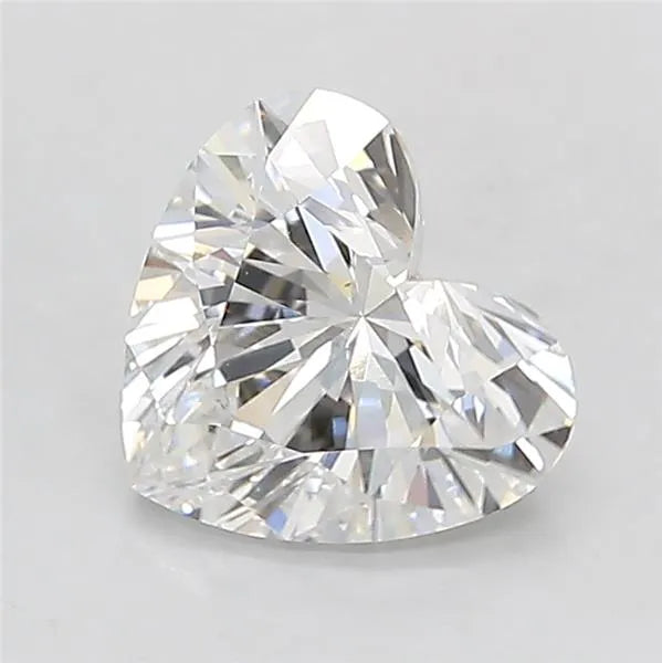 Lab-Grown Heart Diamond - 1.5 Carats, E Color, VVS2 Clarity - Sustainable Luxury and Dazzling Brilliance-IGI·Certified