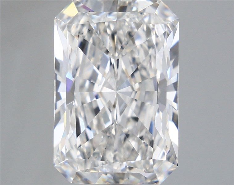 Lab-Grown Radiant Diamond - 5.0 Carats, F Color, VS2 Clarity - Certified by IGI - Report Number: LG665442519