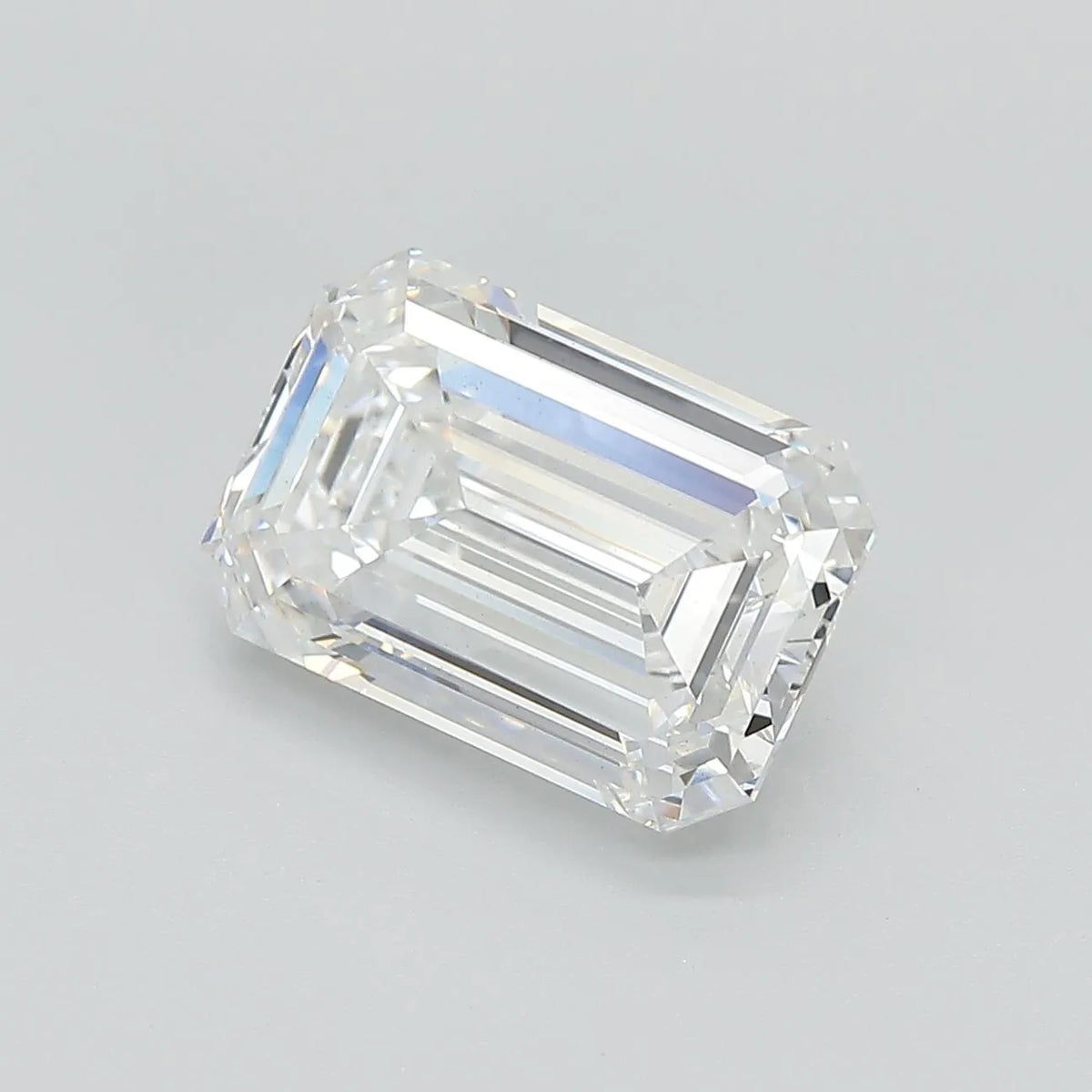 Lab-Grown Emerald Diamond - 3.57 Carats, E Color, VS2 Clarity - Sustainable Luxury and Dazzling Brilliance-IGI·Certified