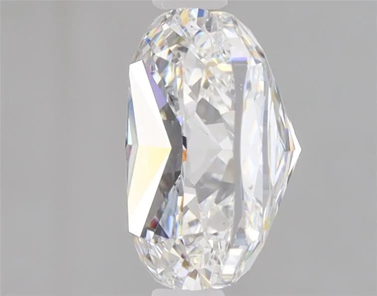 Lab-Grown Cushion Diamond - 2.01 Carats, E Color, VVS2 Clarity - Sustainable Luxury and Dazzling Brilliance-IGI·Certified