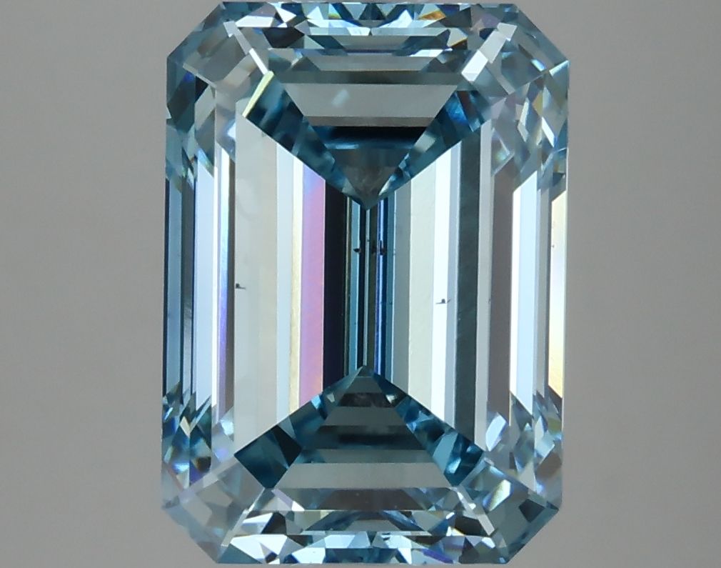 Lab-Grown Emerald Diamond - 4.79 Carats, Fancy Intense Blue Color, VS2 Clarity - Certified by IGI - Report Number: LG633407289