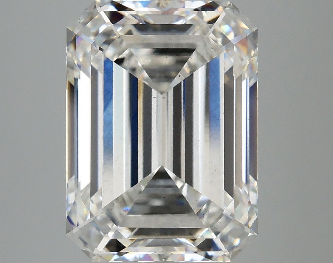 Lab-Grown Emerald Diamond - 7.2 Carats, F Color, VS2 Clarity - Certified by IGI - Report Number: LG667438804