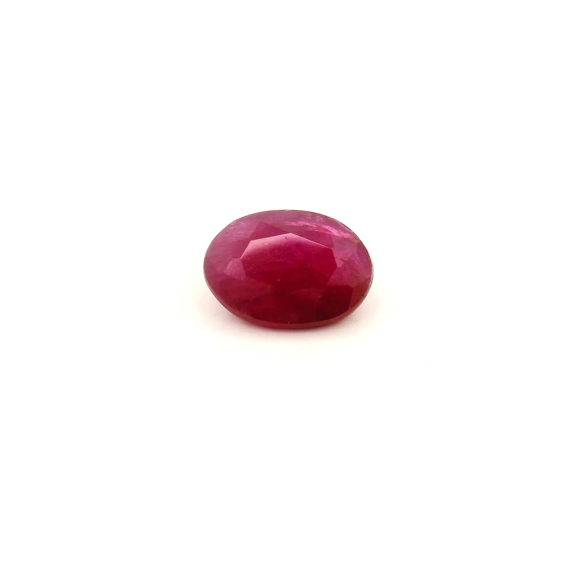 1.03ct Oval Natural Ruby (Colour Red, Clarity Moderately Included, Cut Faceted)