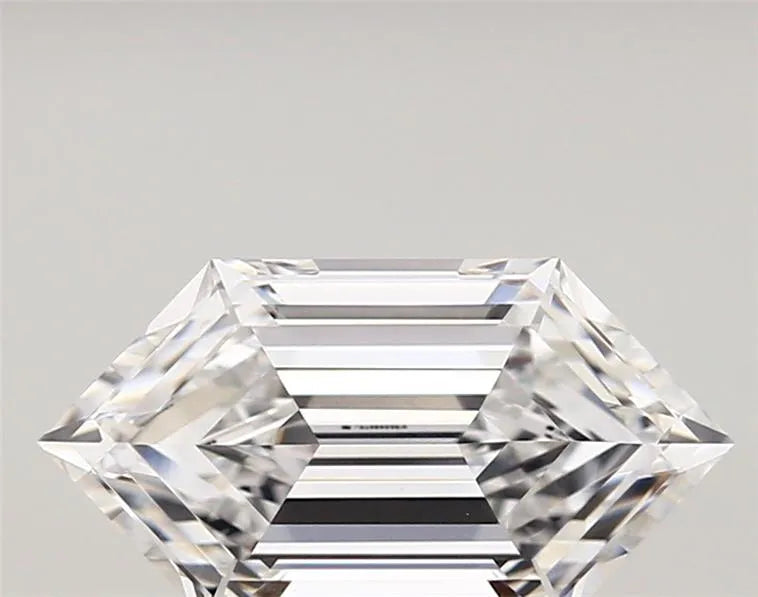 1.94ct Hexagonal Lab Grown Diamond (Colour E, Clarity VVS2, IGI Certified)