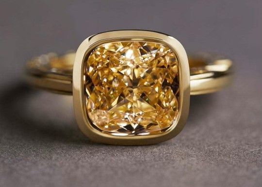 Cushion Brilliant 5.03ct Fancy Brownish Yellow VS2 - Cut • GIA • 6214031967