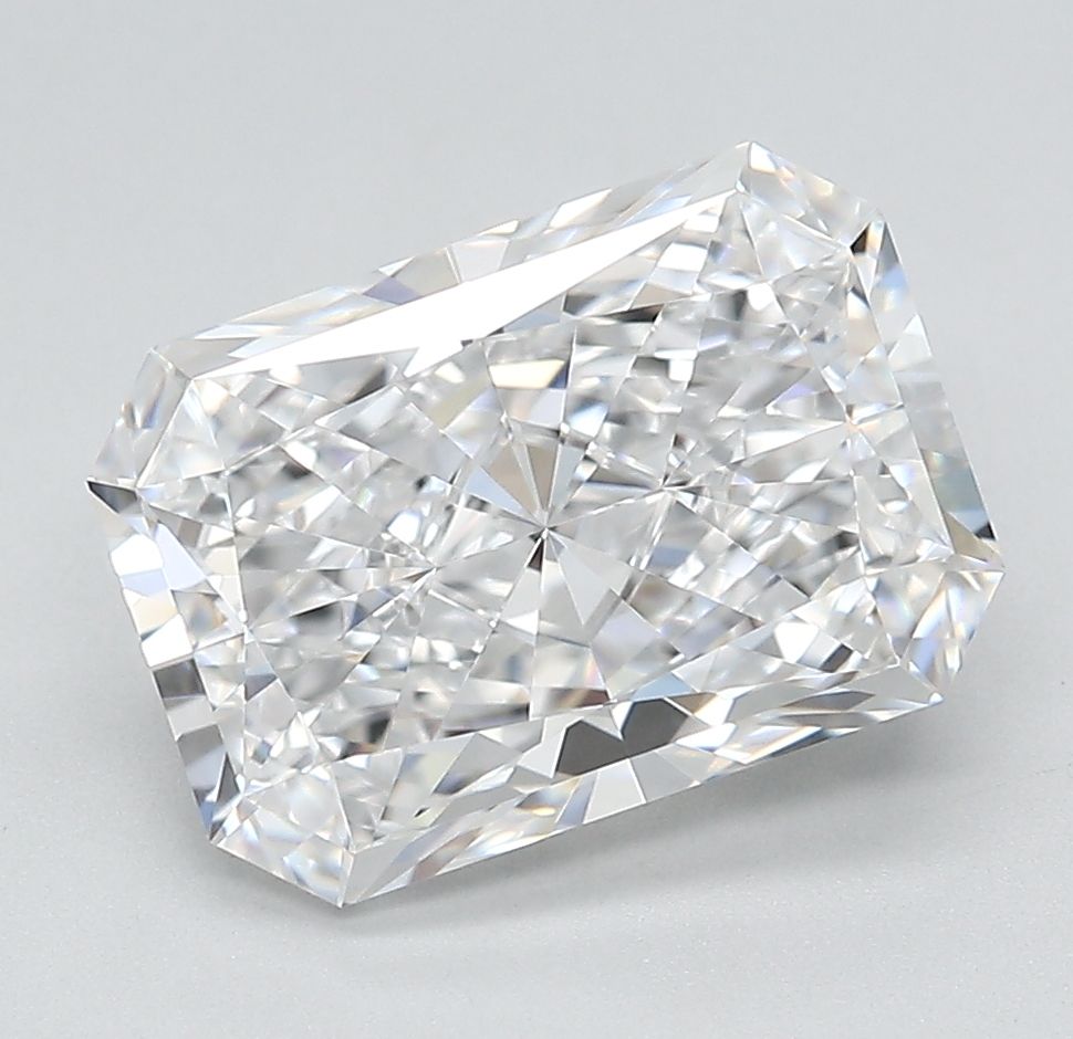 Radiant 3.9ct D IF - Cut • IGI • LG712502939