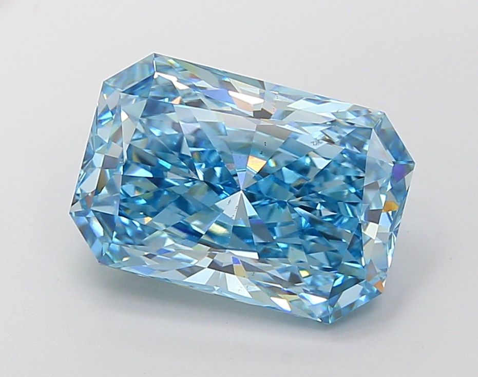 Lab-Grown Radiant Diamond - 8.01 Carats, Fancy Vivid Blue Color, VS2 Clarity - Certified by IGI - Report Number: LG685561608
