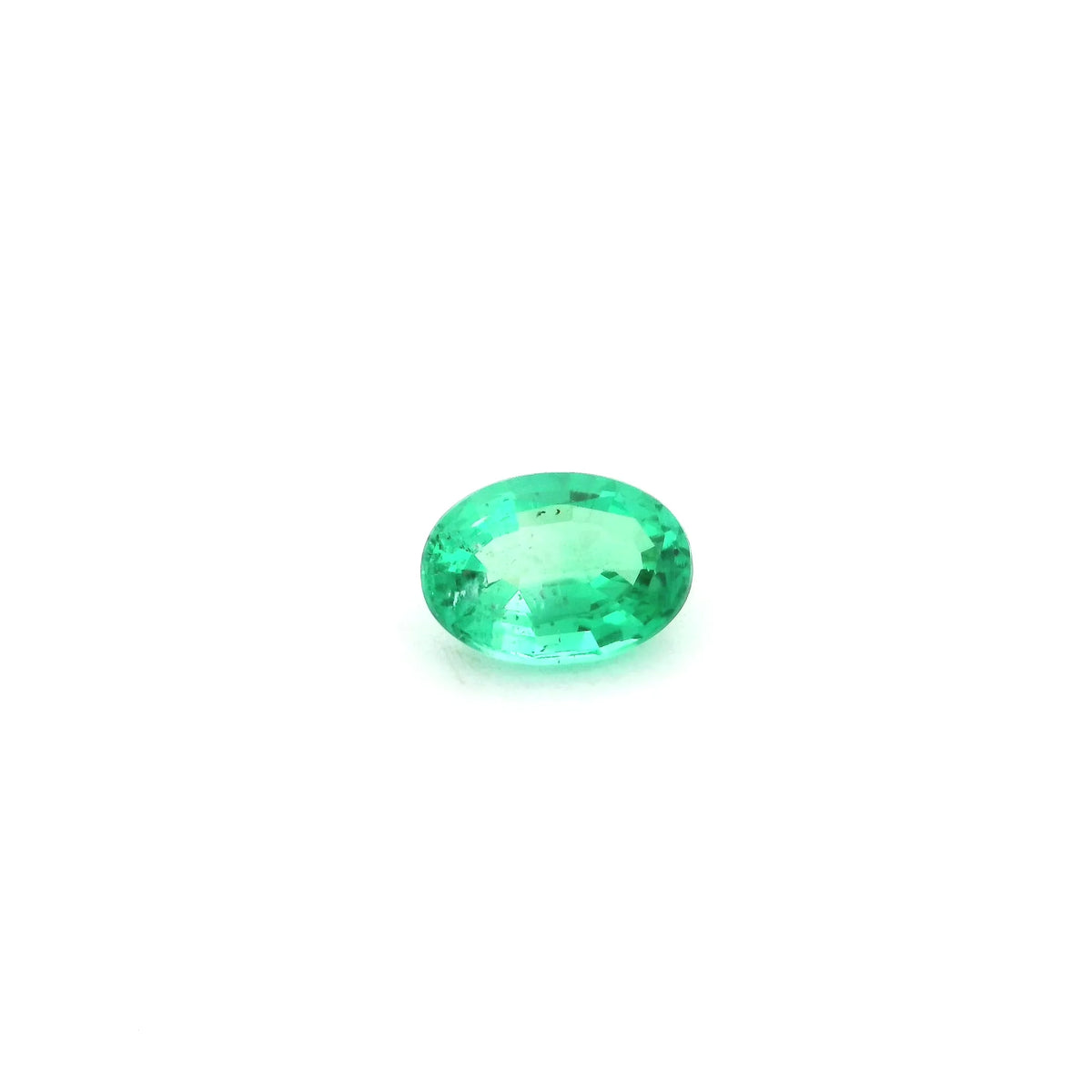 0.73ct Oval Natural Emerald (Colour Green, Clarity Slightly Included, Cut Faceted)