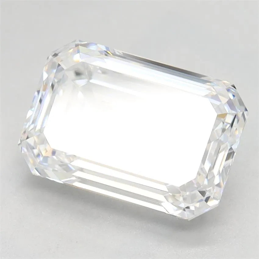 2.11ct Emerald Lab Grown Diamond (Colour D, Clarity VVS1, GIA Certified)
