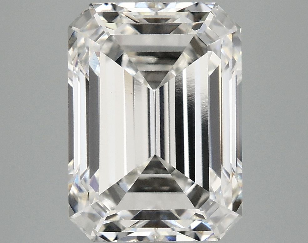 Lab-Grown Emerald Diamond - 4.05 Carats, F Color, VVS2 Clarity - Certified by IGI - Report Number: LG715591684
