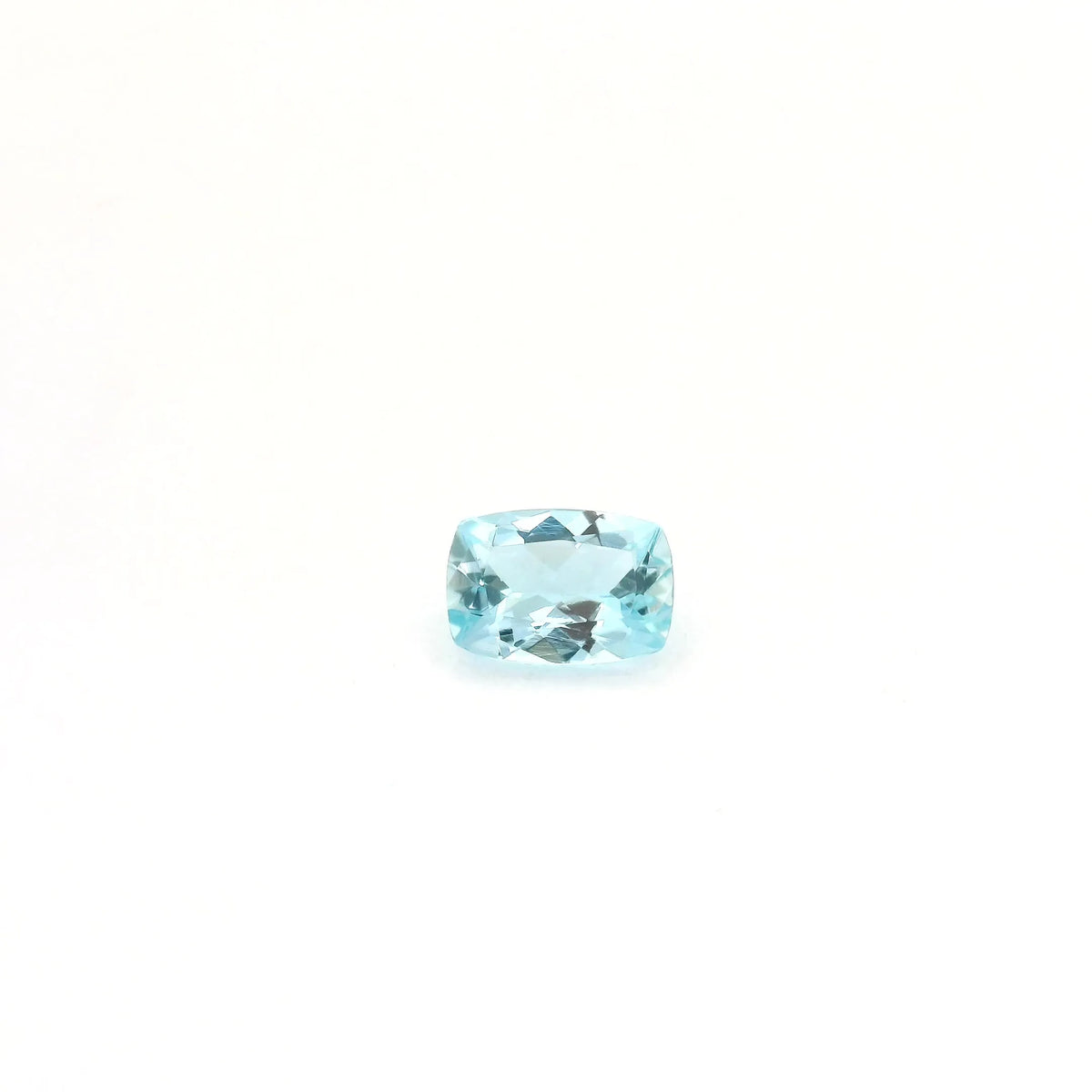 0.45ct Cushion Natural Aquamarine (Colour Blue, Clarity Eye Clean, Cut Faceted)