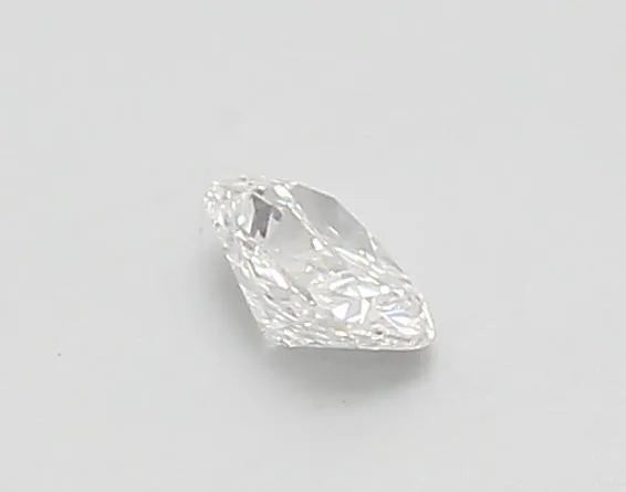 0,34 ct Kissenförmiger, modifizierter, im Labor gezüchteter Diamant (Farbe E, Reinheit VS2, IGI-zertifiziert)
