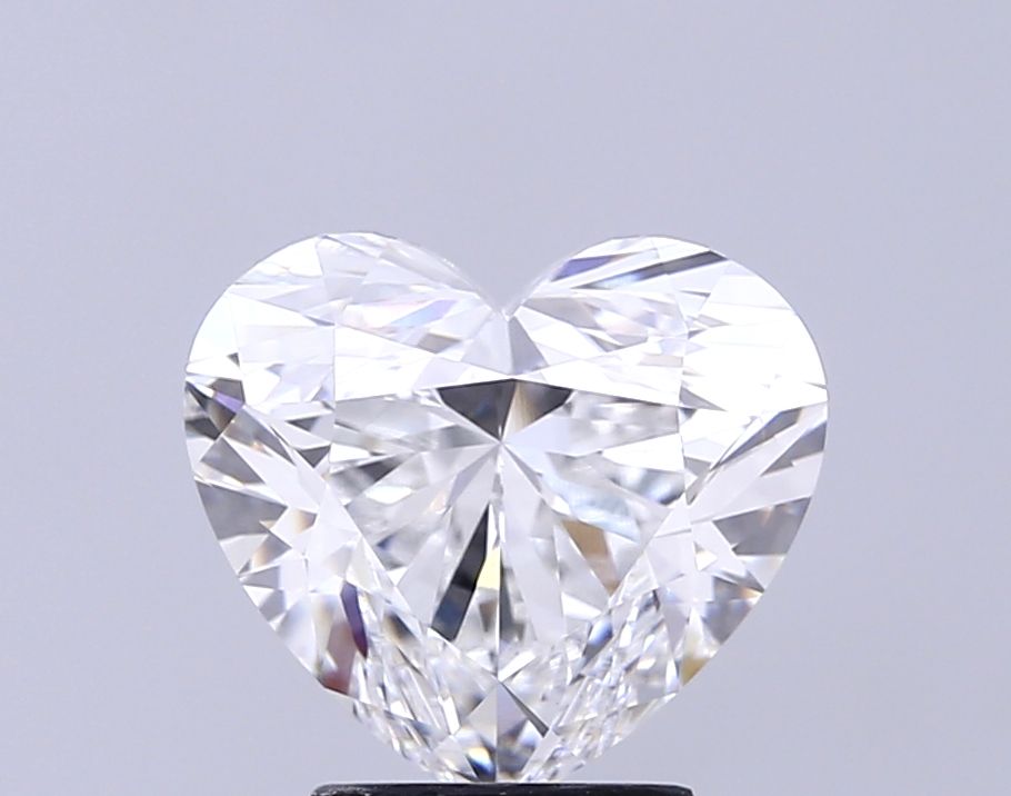 Lab-Grown Heart Diamond - 3.58 Carats, F Color, VVS2 Clarity - Certified by IGI - Report Number: LG680536620
