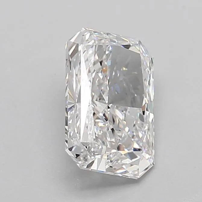 3.06ct Radiant Lab Grown Diamond (Colour D, Clarity VVS1, IGI Certified)