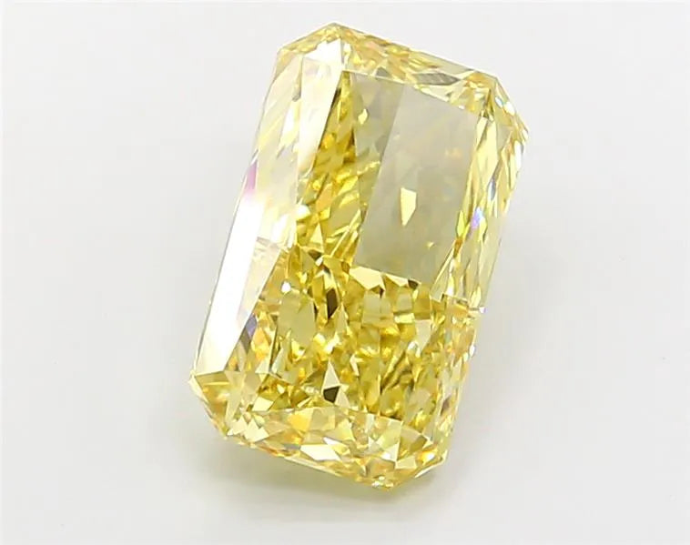 Diamant de laboratoire radiant de 5,22 ct (couleur jaune vif fantaisie, pureté VS1, certifié IGI)