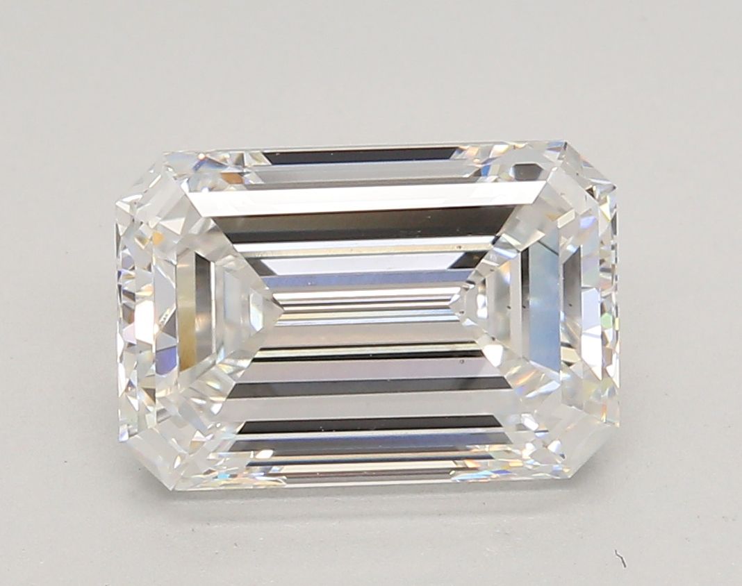 Lab-Grown Emerald Diamond - 4.02 Carats, E Color, VS2 Clarity - Certified by IGI - Report Number: LG710578865