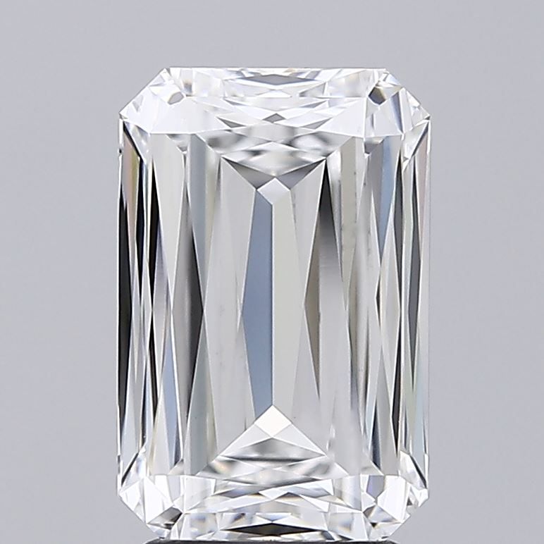 Lab-Grown Radiant Diamond - 3.52 Carats, E Color, VVS2 Clarity - Certified by IGI - Report Number: LG702550796