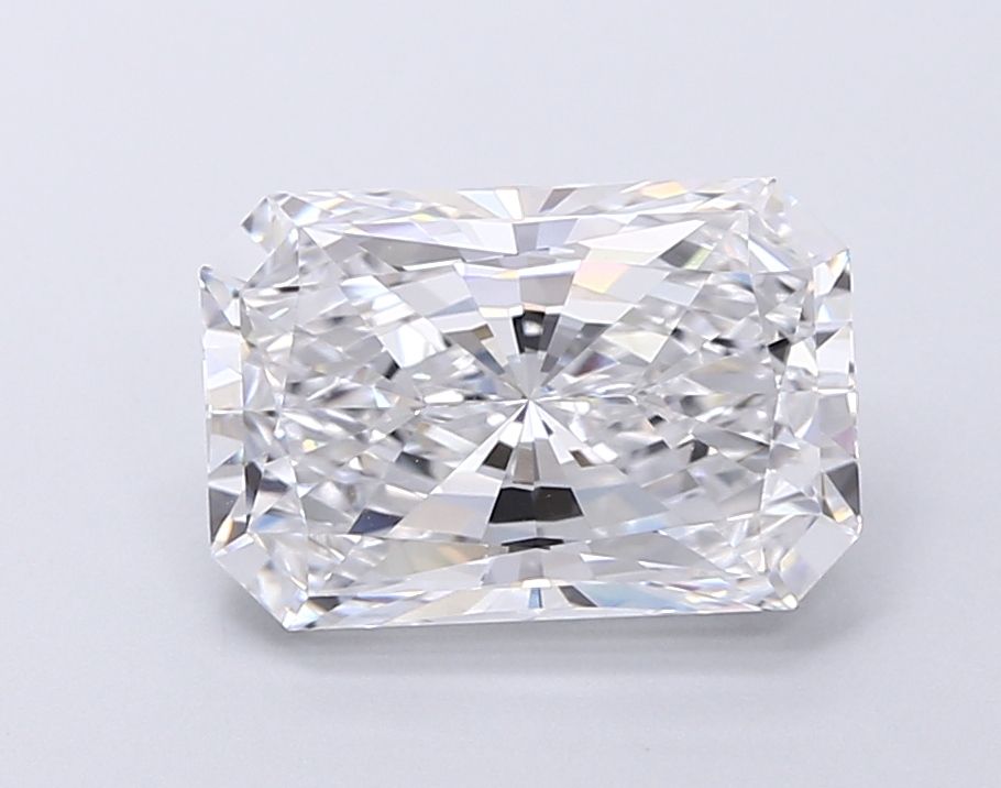 Lab-Grown Radiant Diamond - 3.46 Carats, D Color, VVS2 Clarity - Certified by IGI - Report Number: LG678565405