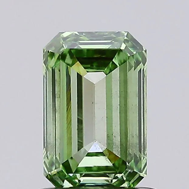 0.93ct Emerald Lab Grown Diamond (Colour Fancy Vivid Green, Clarity VS2, IGI Certified)